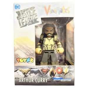 T8 Justice League Arthur Curry Aquaman 4" Vinimate Vinyl Figure - Sealed